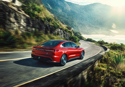 Which is the 200,000-yuan-level three-box car, the Honda Accord or the BYD Han?